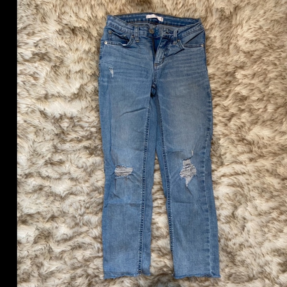 Lauren Conrad crop distressed jeans